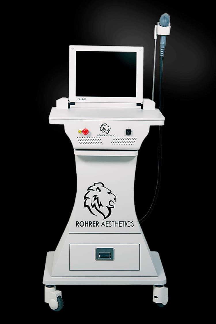 Microneedling: PiXeL8-RF